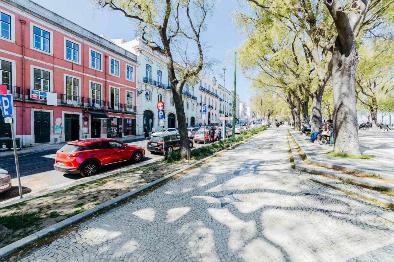 Rent4Rest Sao Bento Charming Apartment Lisbon Luaran gambar