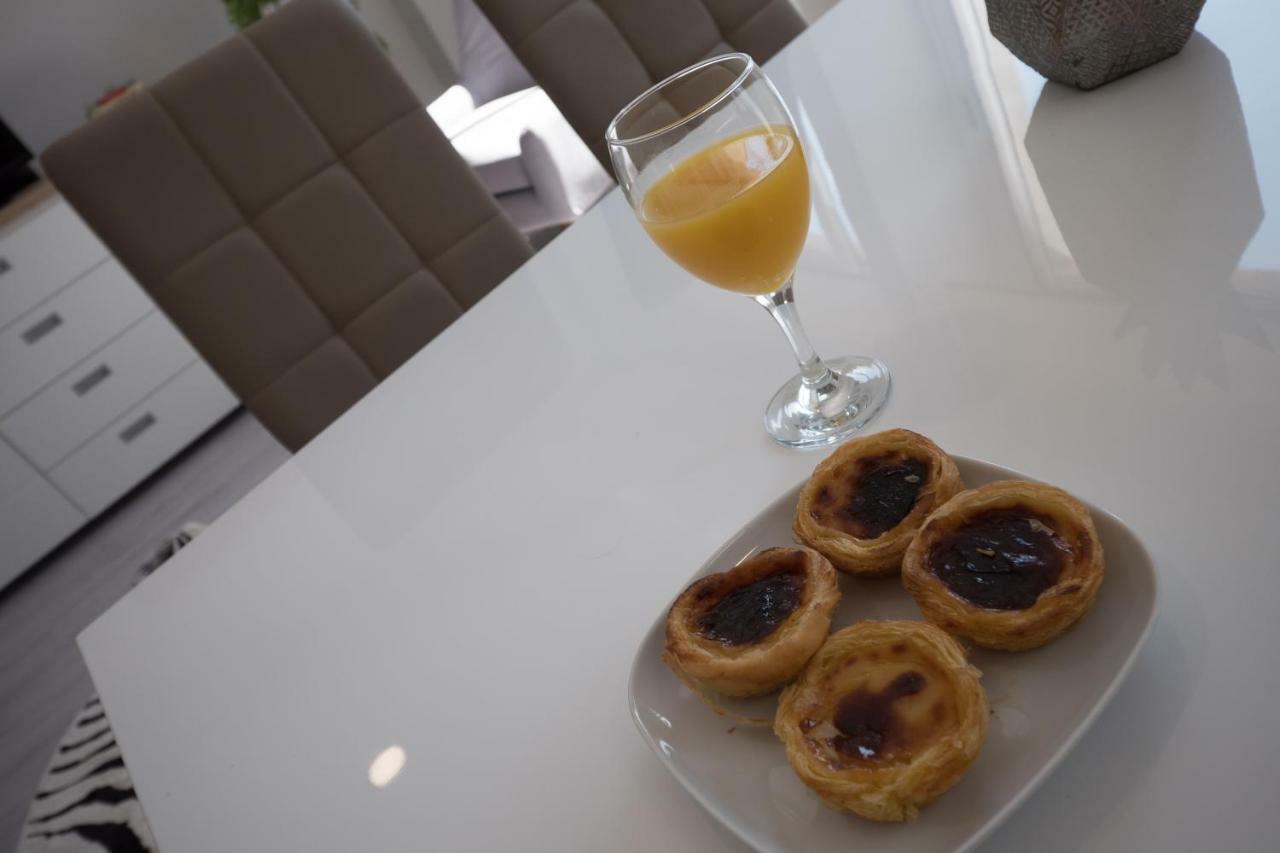 Rent4Rest Sao Bento Charming Apartment Lisbon Luaran gambar
