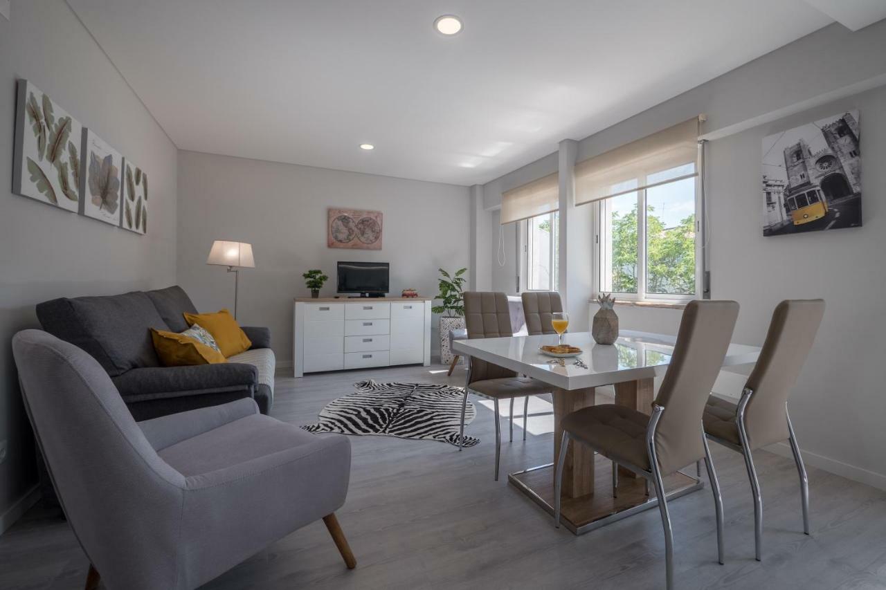 Rent4Rest Sao Bento Charming Apartment Lisbon Luaran gambar