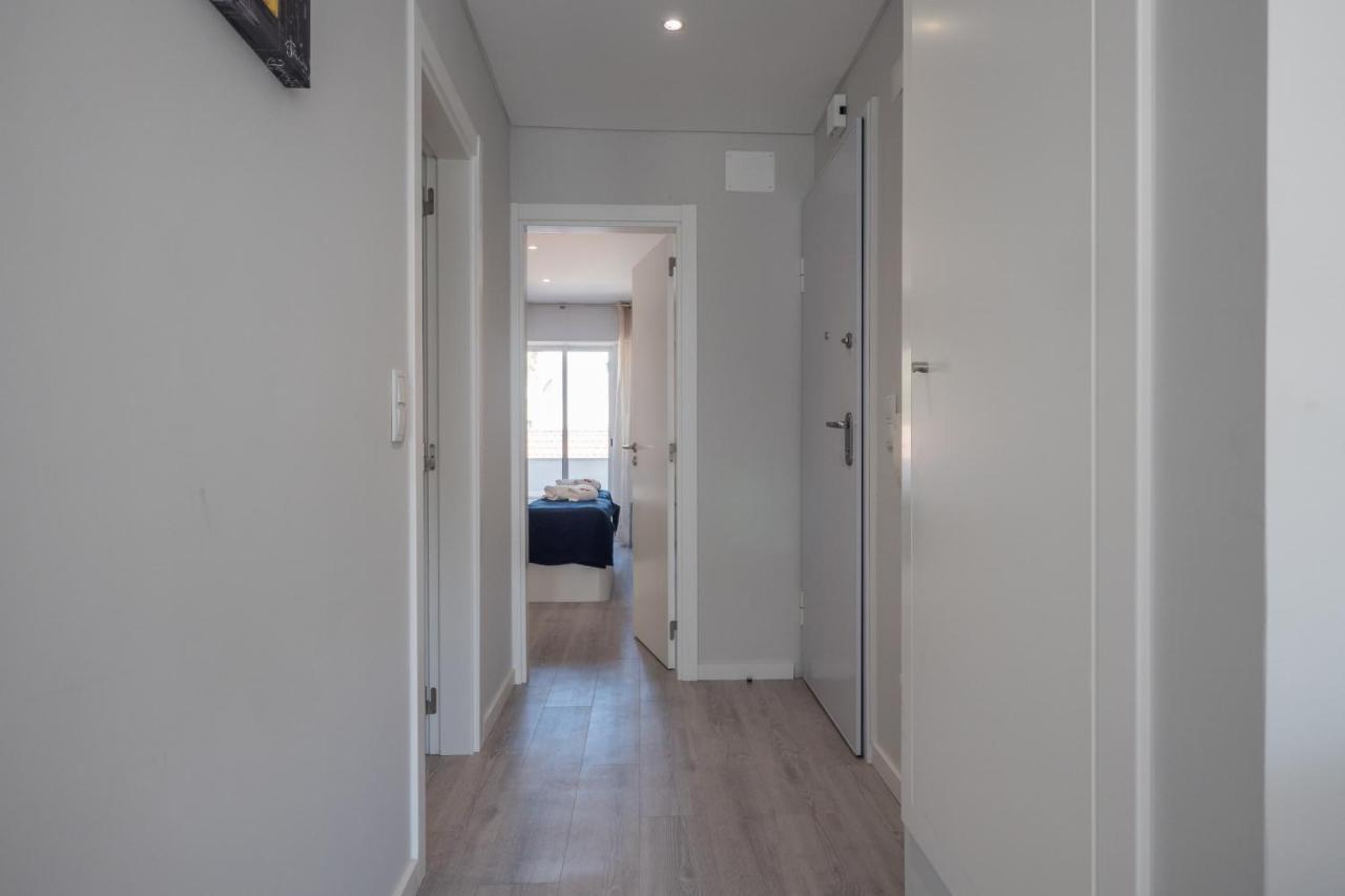 Rent4Rest Sao Bento Charming Apartment Lisbon Luaran gambar